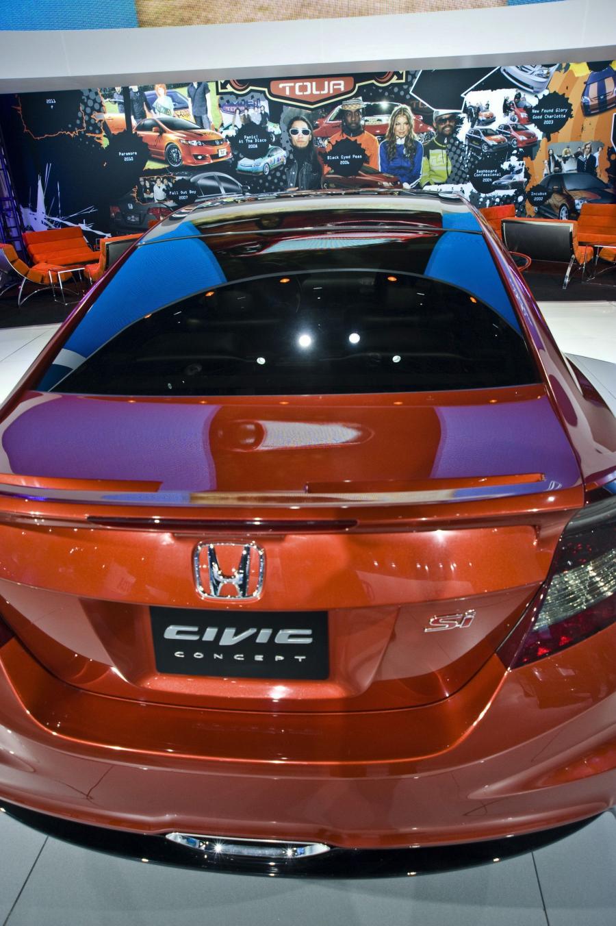  Honda Civic Si Concept 2011 года  (фото 6 из 45)